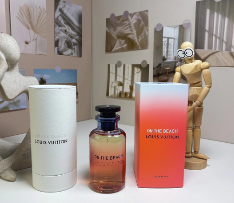 louis vuitton ON THE BEACH