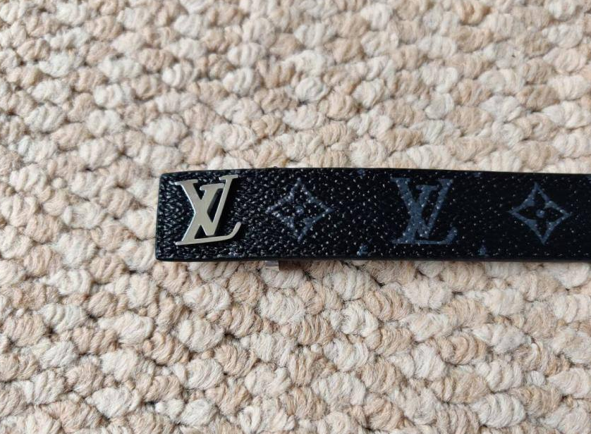 LV braclet